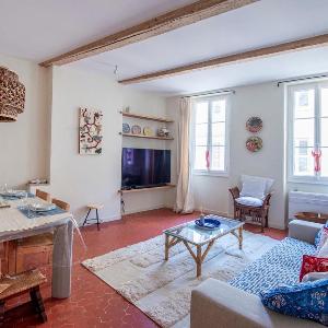 2-bedroom apartment in the heart of Marseille