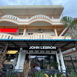 Hotel O near RSUD Embung Fatimah formerly Lebron Inn