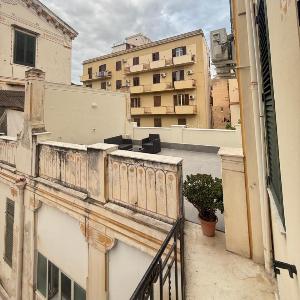 DIMORA DEL MORO ALLA STAZIONE b&b
