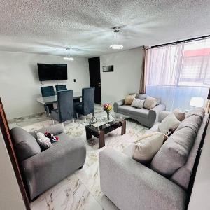 Luxury Medellin 105 Vive el Mundial desde la Roma 1