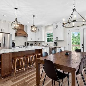 Countryside Retreat in Waddy Game Room + 4BR