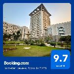 PENTASQUARE LUXURY APARTMENTS By ALVIS SUITE