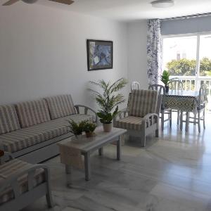 Lovely 1-Bedroom Apartment in Roquetas de Mar Spain