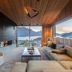Ladena by MajorDomo - Luxurious Villa near Central Queenstown