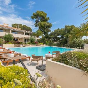 Domaine de Cocagne with Shared Pool