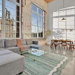 Elegant 2BD Escape Prime Location near DT GVL Greenville