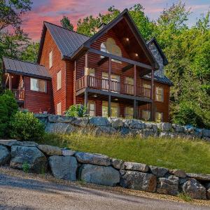 4BR Mountain & Lake Views Relaxing Retreat