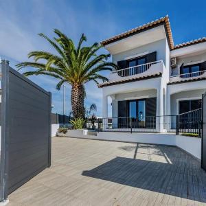 Spacious 4-Bedroom Villa with Private Pool