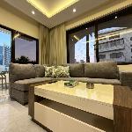 101 JRE apartment with stunning boulevard veiw