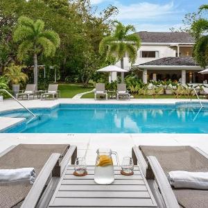 Luxury 7-Bedroom Sandy Lane Estate Villa with Pool & Beach Club Access