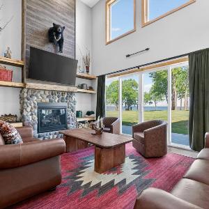 Fairway Getaway near Mille Lacs home