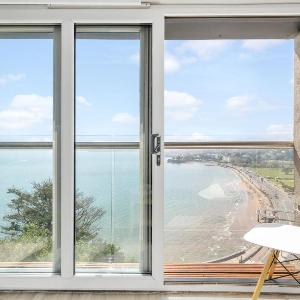 Marina View Suite Astor House - Sea view 250 meters from beach