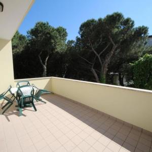 Apartment with large terrace in Rosolina Mare
