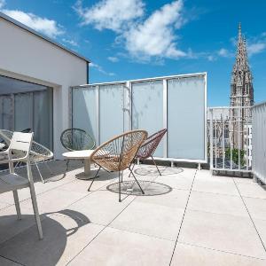 Seaside Oostende Apartment with Large Sunny Terrace