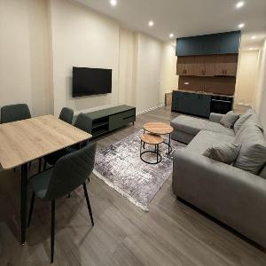 Rei Apartments and Room