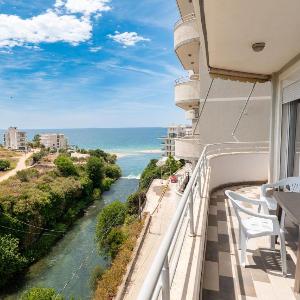 River & Sea View Premium Apartments Saranda