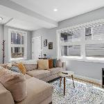 Charming Andersonville Coach House 3BR 25BA townhouse Chicago Illinois