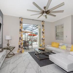 4BR Town House with Pool 4929GC
