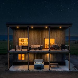 Upper-Level Living Stars HotTub Mtn Views Pets