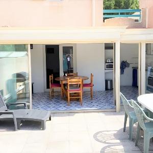 Villa à 80 m de la Plage Grazel