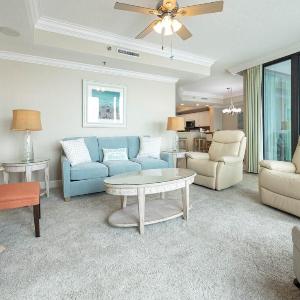 Phoenix IX 607 condo