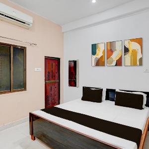 SPOT ON Abhay Hotel And Restaurant