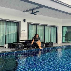 Sunday Villa Green Mellow Pattaya