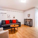 One Bedroom Patio Apartment 