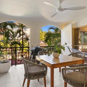 Lyra Lakes Resort Escape with Pool BBQ and Tennis Court