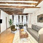 Spacious family flat - Le Marais Paris