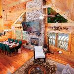 Black Beary Lodge・Hot Tub・Pool Table・Community Pool・Arcade Tennessee
