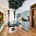 Sumptuous flat with lift near Opera 