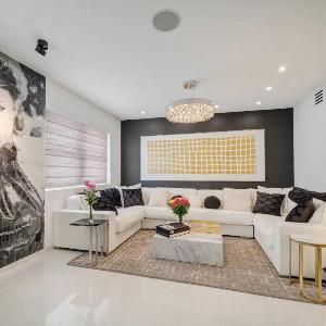 Luxe Oceanfront Penthouse on Ocean Drive So Beach