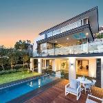 Luxury 5 bedroom Detached House in Sydney Sydney