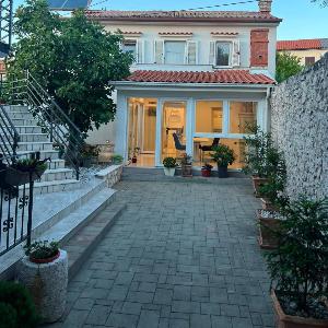 House Danijel