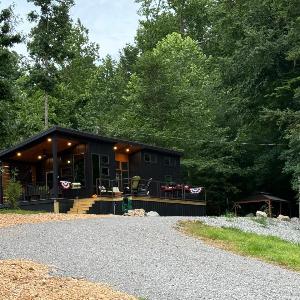TJS Lake Getaway