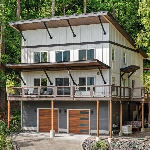 Misty Mountain Retreat