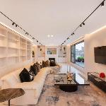 Spacious Apartment Near Hampstead Heath & Camden London