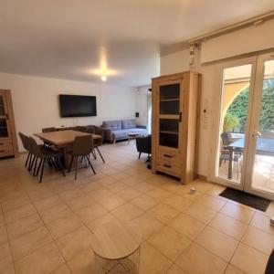 Bright house 300m from Fréjus beach