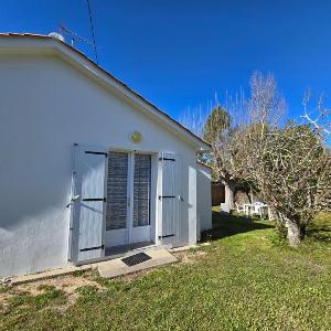 Maison de vacances au calme proche mer - 4 pers. - FR-1-777-51