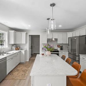 Brand New Luxury Beach House In Narragansett !