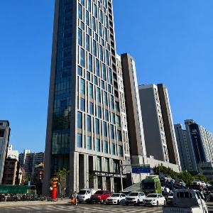 Western Palace Hotel