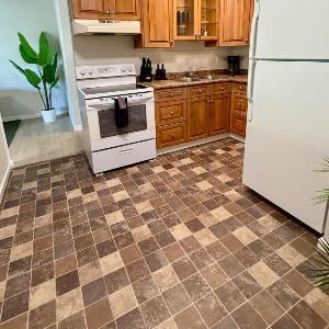 Modern Cozy 2 BR Retreat Near DT & CTrain