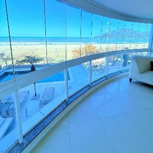 Penthouse 500m² • Av. Atlântica • Frente Mar e Spa