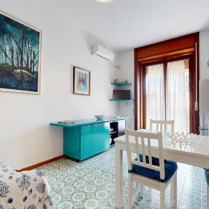 Esplanade Apartments