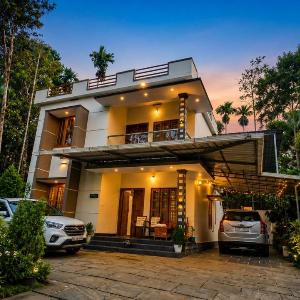 Aurora Villa