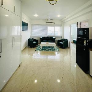 Executive 1BHK Studio near Expo Mart
