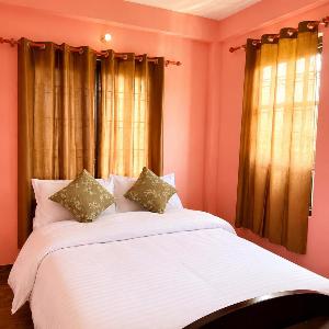 Himalune Nomad Guest House