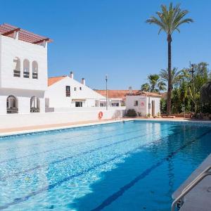 Puerto Banús 3BR Apartment Walk to Beach and Marina