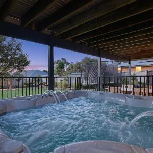All Seasons Family Spa Retreat